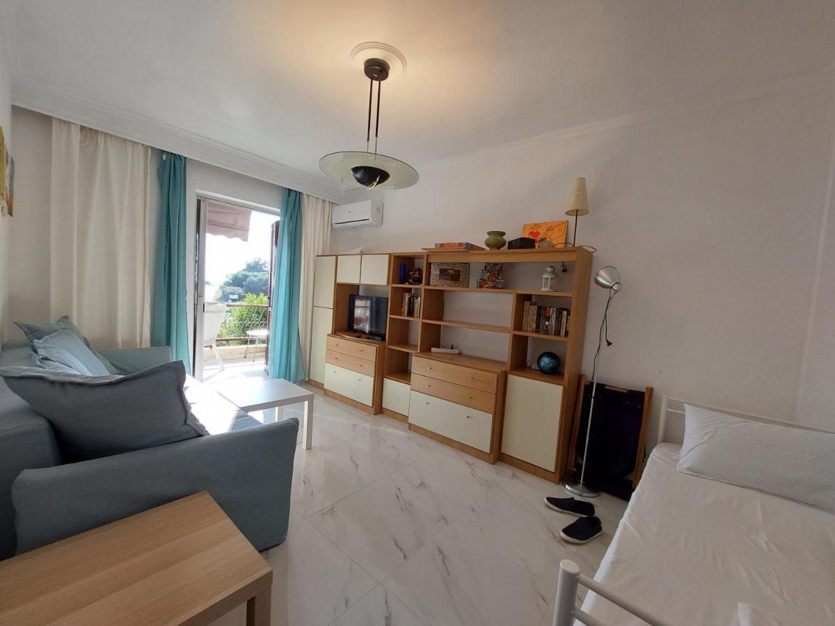 Kariani Beach Apartment 외부 사진