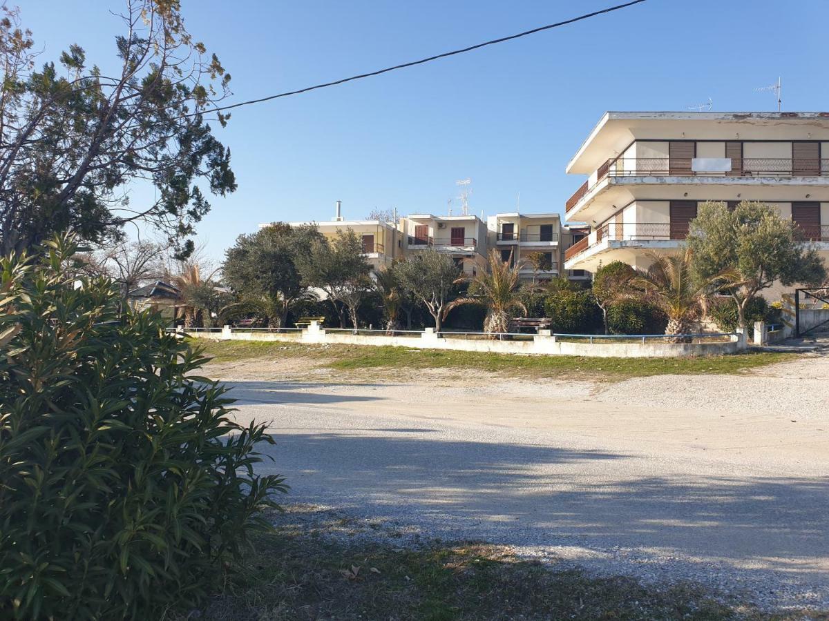 Kariani Beach Apartment 외부 사진